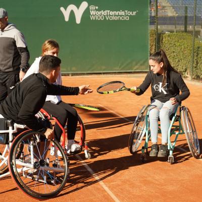 Conferencias sobre tenis adaptado